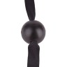 Черный кляп-шар на ремешках с пряжками