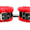 Красные наручники с мехом BDSM Light