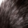 Серебристая металлическая анальная втулка с хвостом чернобурой лисы - размер S