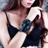 Чёрные кожаные наручники Eva Black