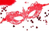 Красная ажурная текстильная маска "Кэролин"
