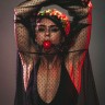 Красный кляп-шарик Love Spell на черных ремешках
