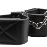 Чёрные двусторонние оковы на ноги Reversible Ankle Cuffs