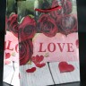 Маленький подарочный пакет "Love" - 15 х 12 см.